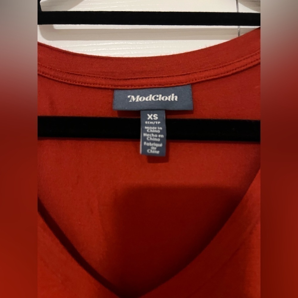 Modcloth V Neck Red Tank Top - Picture 2 of 3